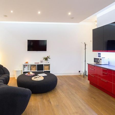 דירות קרקוב Modern, Stylish And Comfy In Trendy Jewish Quarter מראה חיצוני תמונה