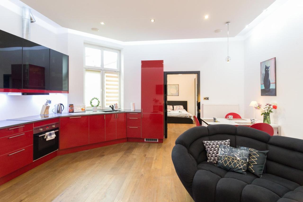 דירות קרקוב Modern, Stylish And Comfy In Trendy Jewish Quarter מראה חיצוני תמונה